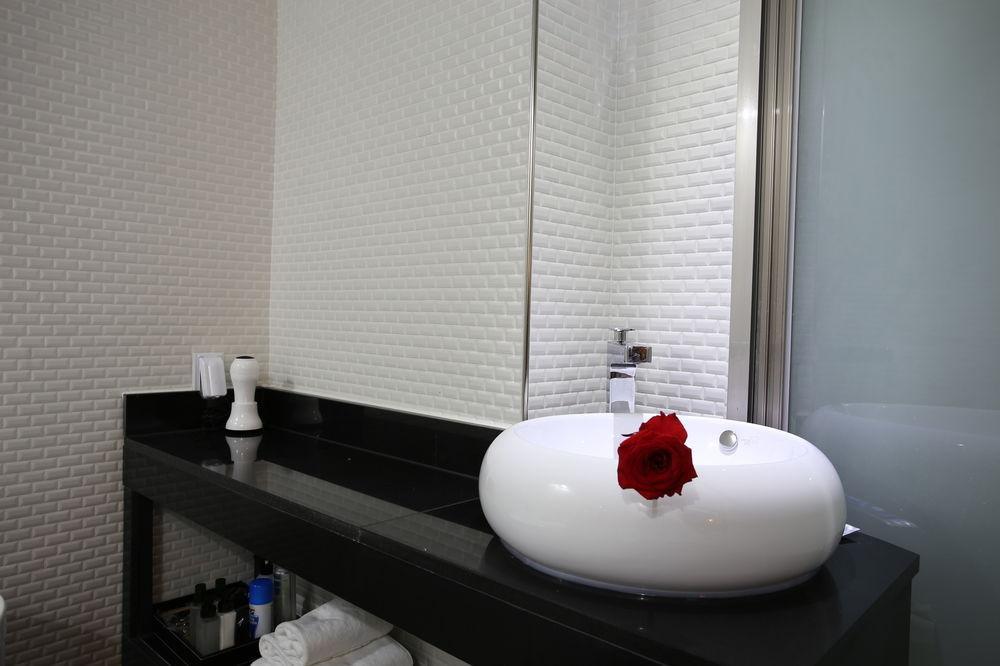 Lexy Hotel Сеул Экстерьер фото